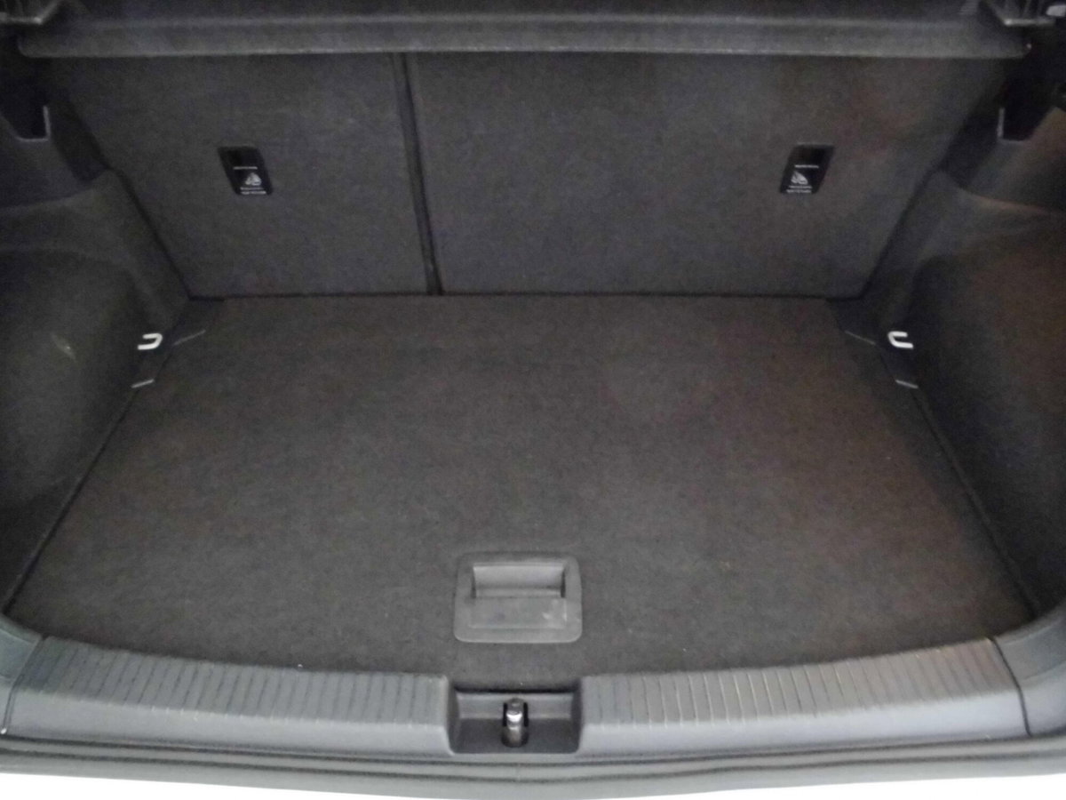Volkswagen T-Cross 1.0 TSI 110 CV DSG Style (12)