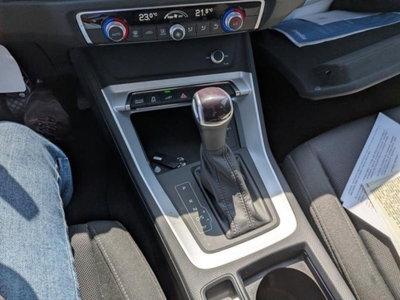 Audi Q3 45 TFSI e S tronic Business (9)