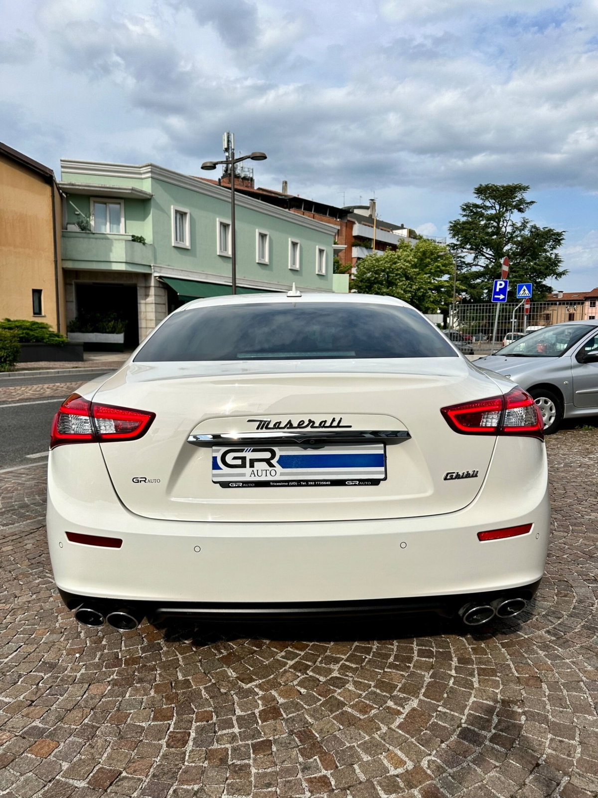 Maserati Ghibli Ghibli V6 Diesel (5)