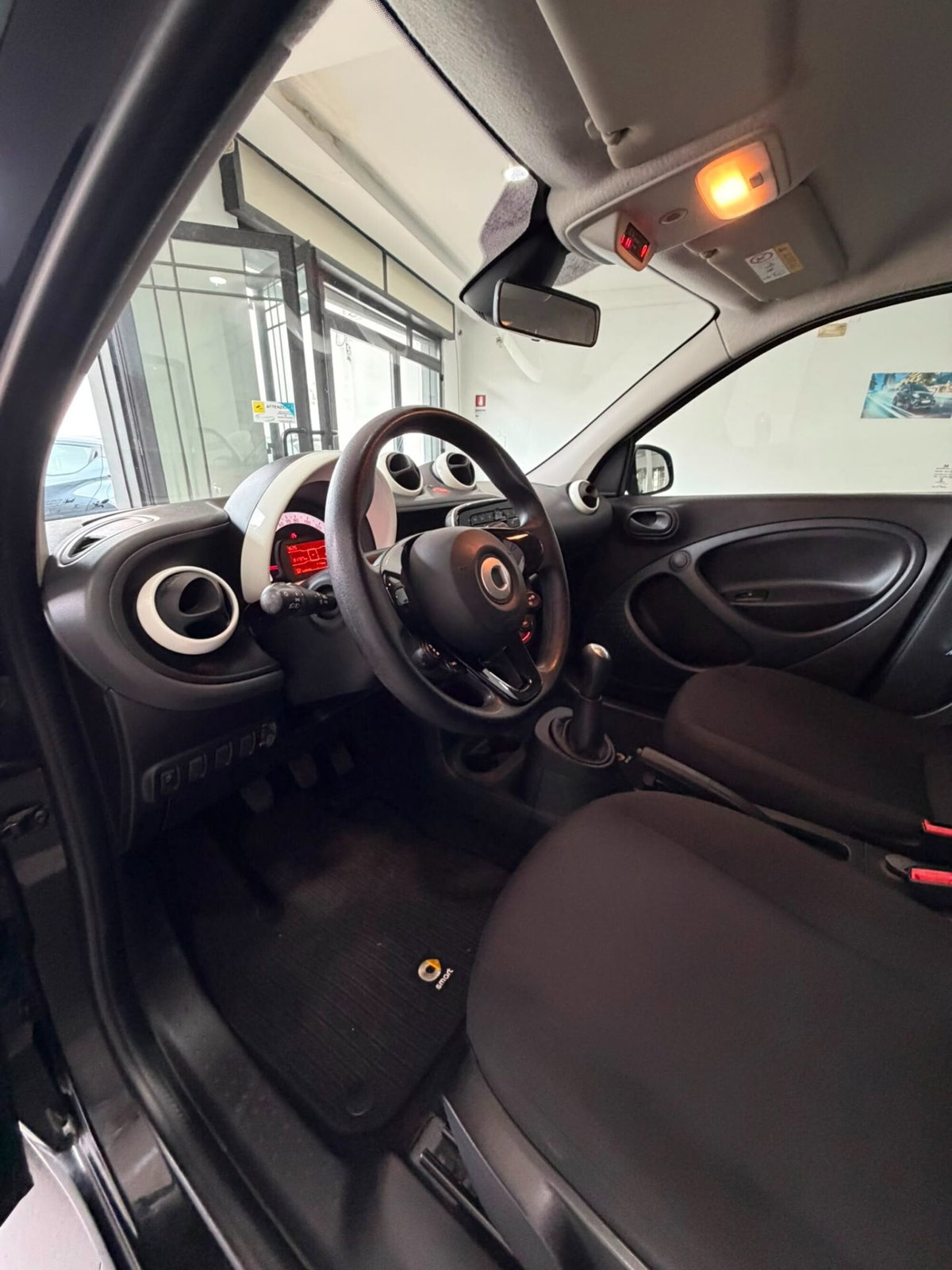smart forfour forfour 70 1.0 Passion (19)
