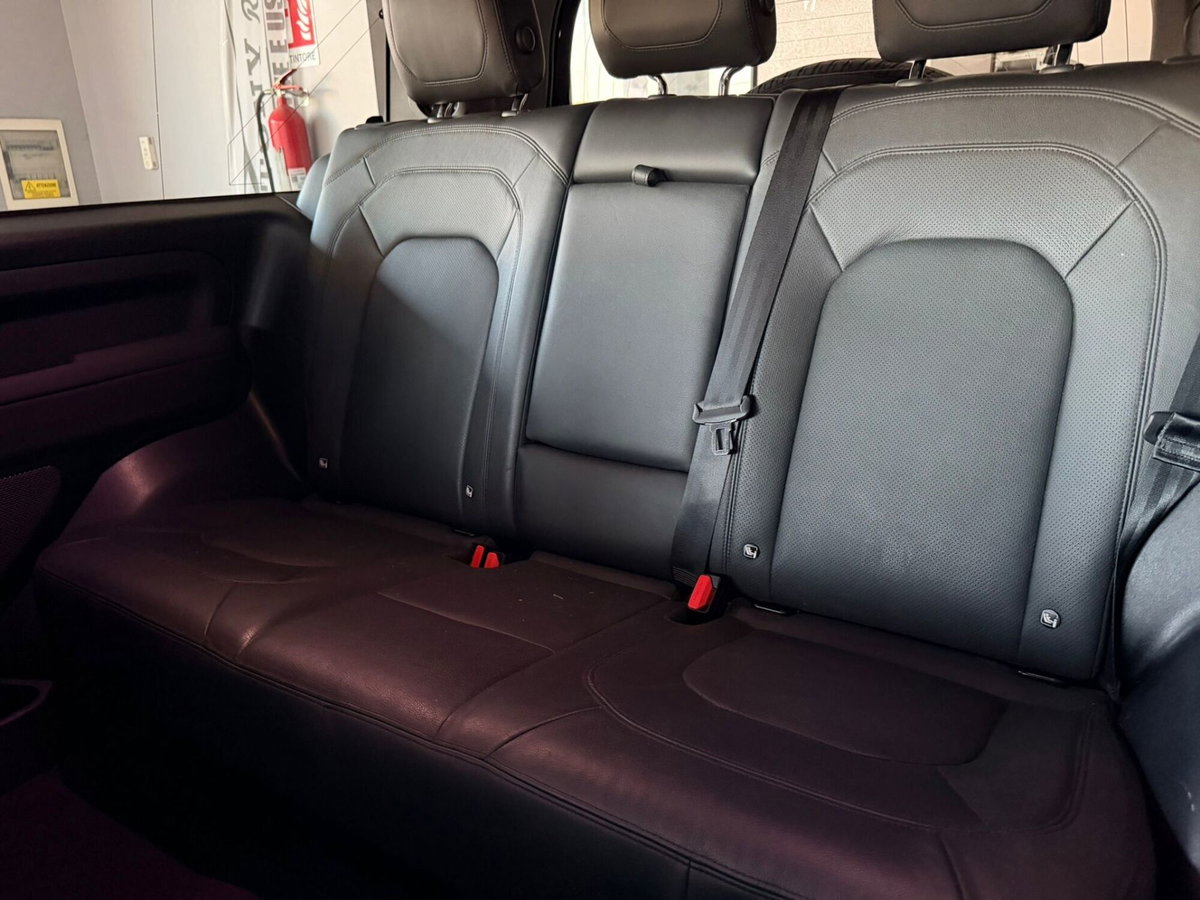 Land Rover Defender 90 3.0d i6 mhev X-Dynamic SE awd 250cv auto (11)