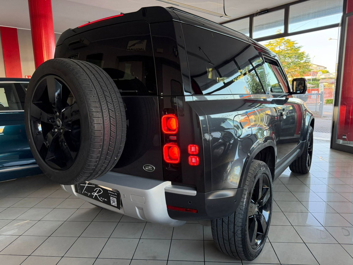 Land Rover Defender 90 3.0d i6 mhev X-Dynamic SE awd 250cv auto (6)