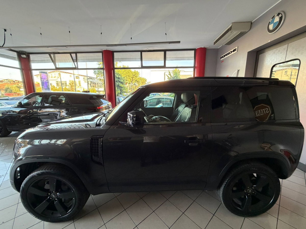Land Rover Defender 90 3.0d i6 mhev X-Dynamic SE awd 250cv auto (8)