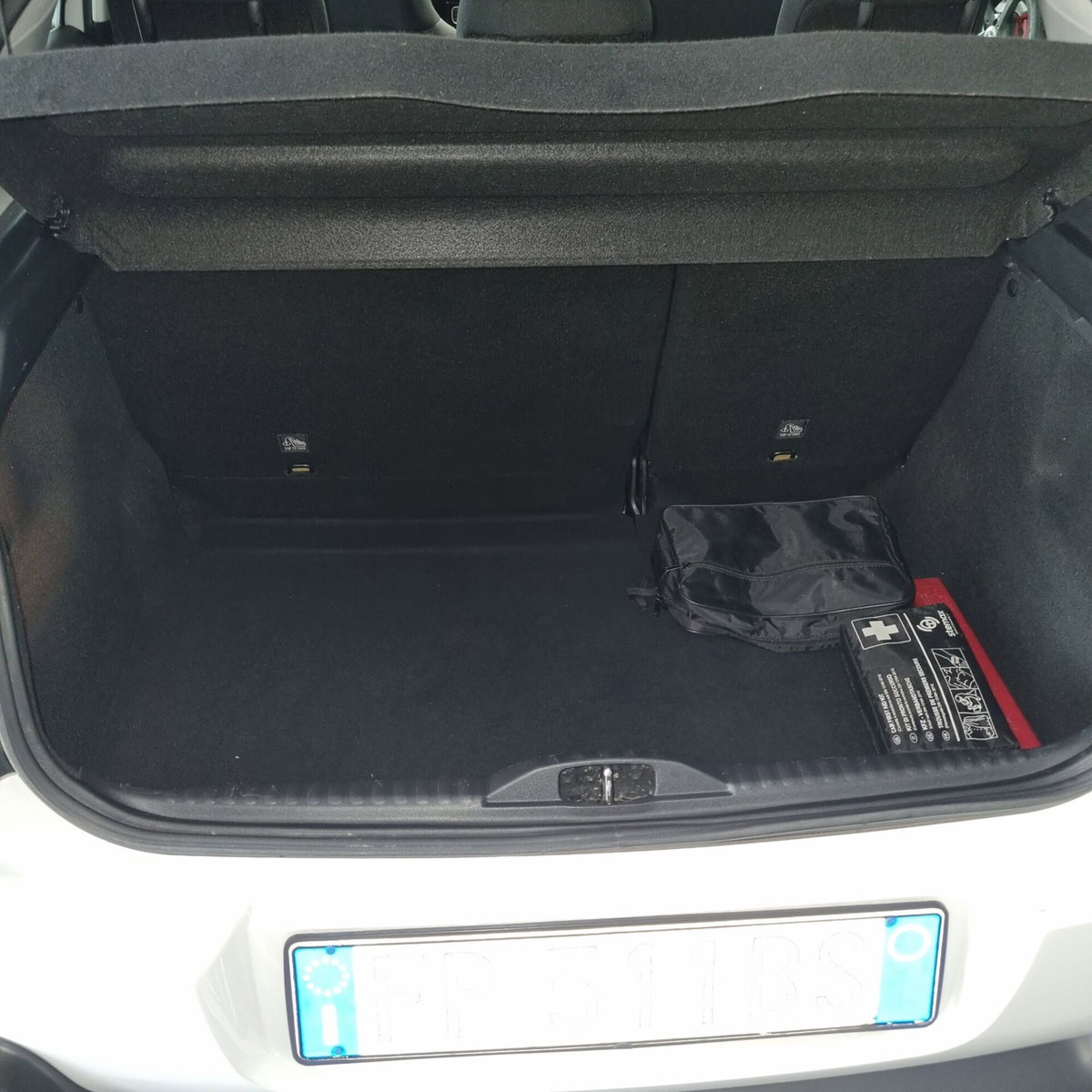 Citroen C3 PureTech 82 GPL Feel (14)