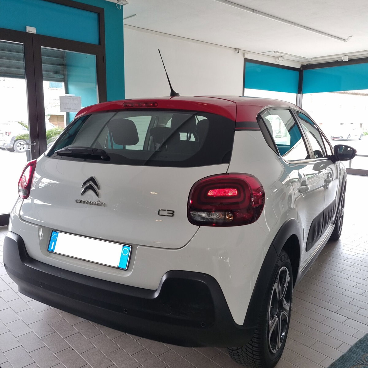 Citroen C3 PureTech 82 GPL Feel (5)