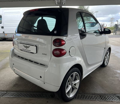 smart Fortwo 1000 52 kW MHD coupé pulse (3)