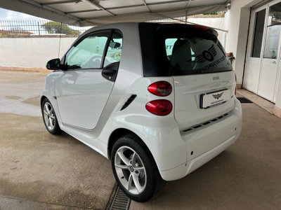 smart Fortwo 1000 52 kW MHD coupé pulse (4)