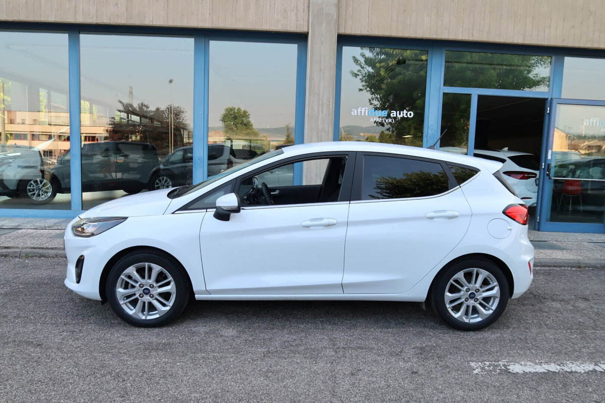 Ford Fiesta 1.0 Ecoboost Hybrid 125 CV 5 porte Titanium (4)