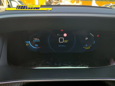 Peugeot 2008 motore elettrico 136 CV Allure Pack (17)