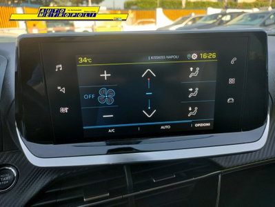 Peugeot 2008 motore elettrico 136 CV Allure Pack (20)