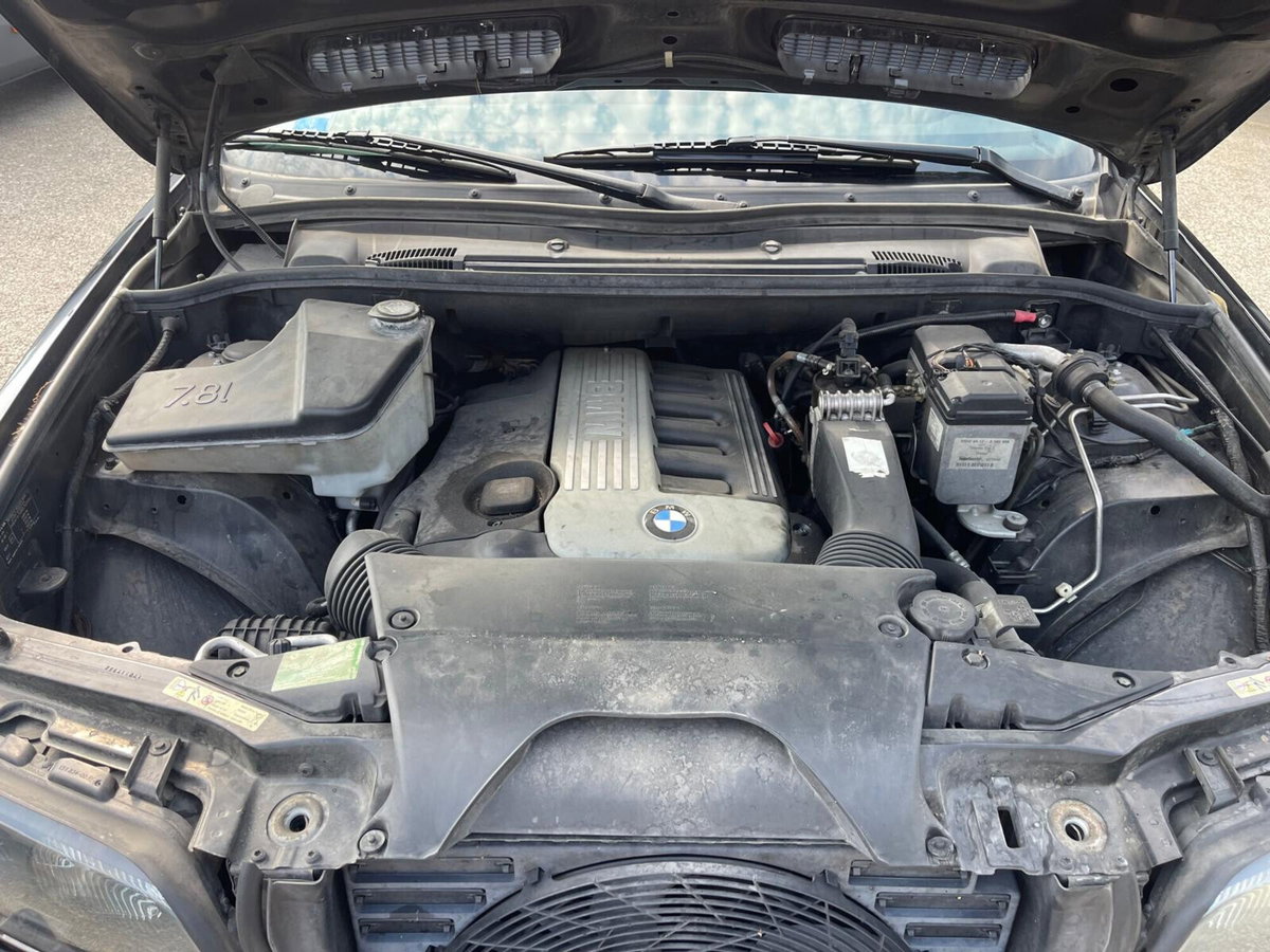 BMW X5 3.0d cat (8)