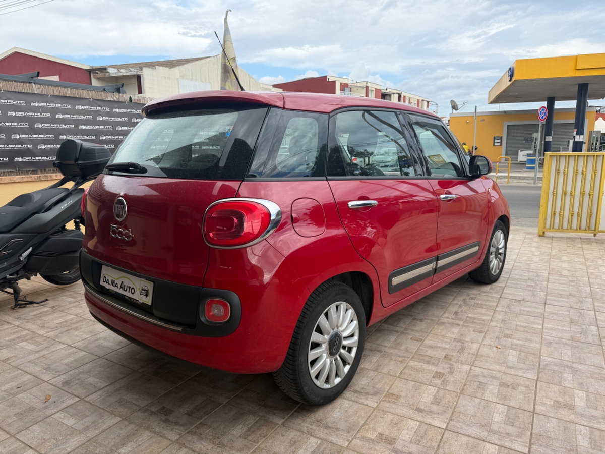Fiat 500L 1.3 Multijet 95 CV Dualogic Lounge (6)