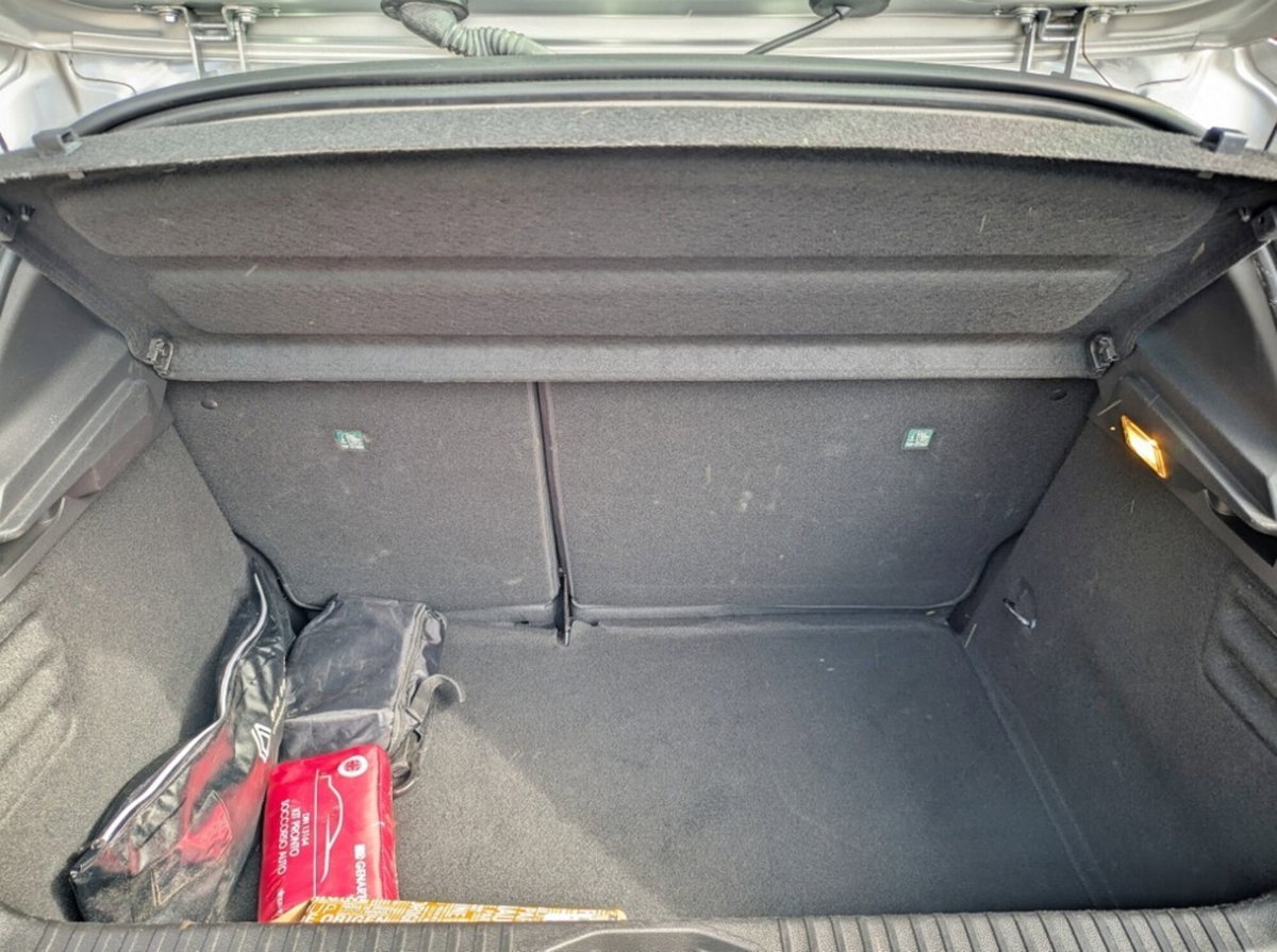Renault Clio TCe 100 CV GPL 5 porte Techno (6)