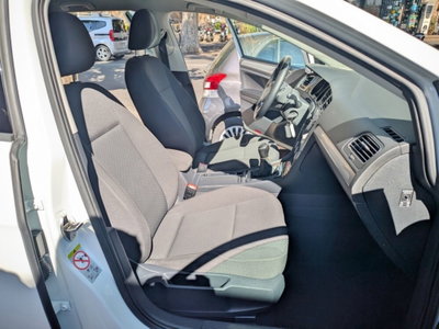 Volkswagen Golf 1.0 TSI 85 CV 5p. Trendline BlueMotion Technology (7)