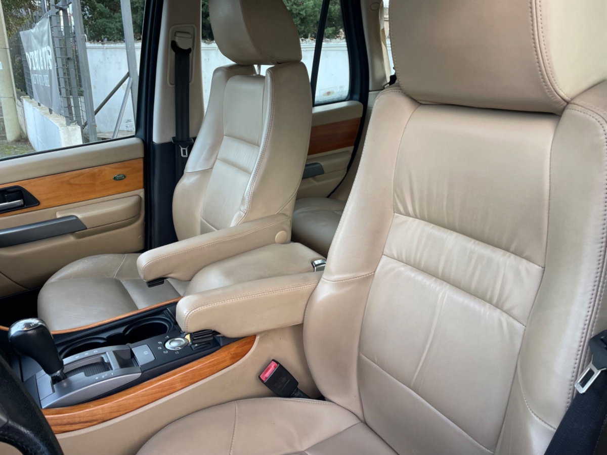 Land Rover Range Rover Sport 2.7 TDV6 HSE (11)