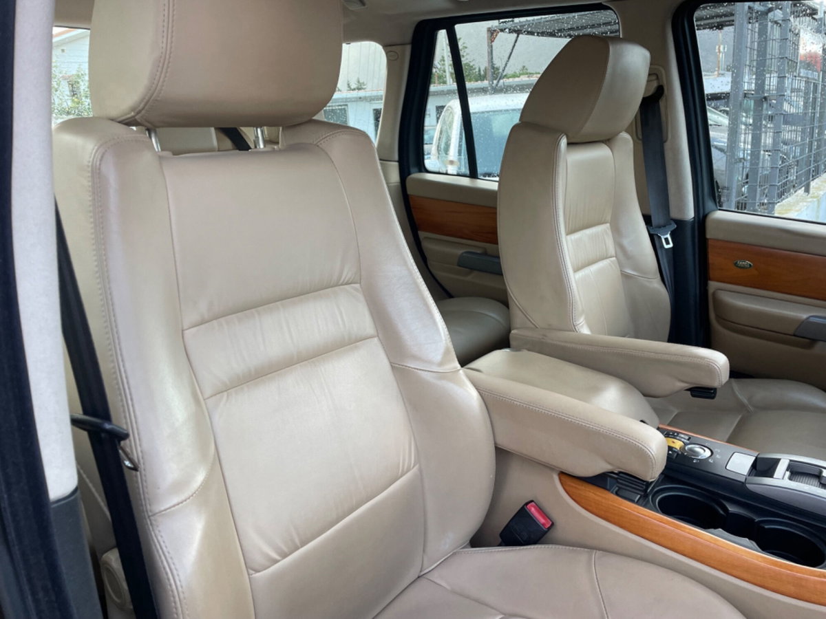 Land Rover Range Rover Sport 2.7 TDV6 HSE (13)