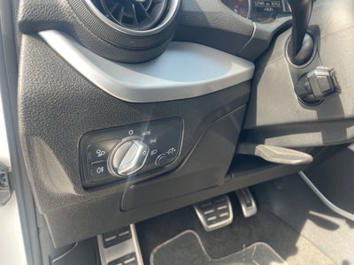 Audi Q2 Q2 1.6 TDI S tronic Business (16)
