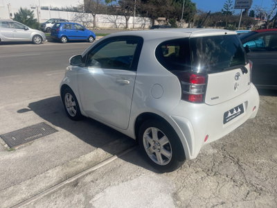 Toyota iQ 1.0 Sol (3)