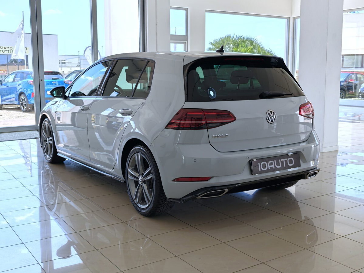 Volkswagen Golf 1.0 TSI 115 CV DSG 5p. Sport BlueMotion Tech. (4)