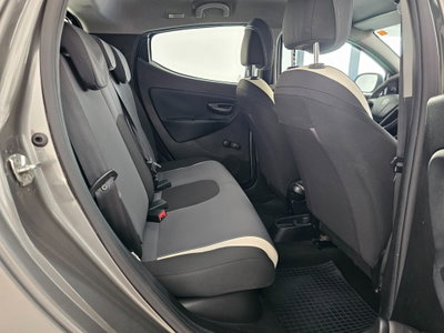 Lancia Ypsilon 1.2 69 CV 5 porte GPL Ecochic Elefantino (3)