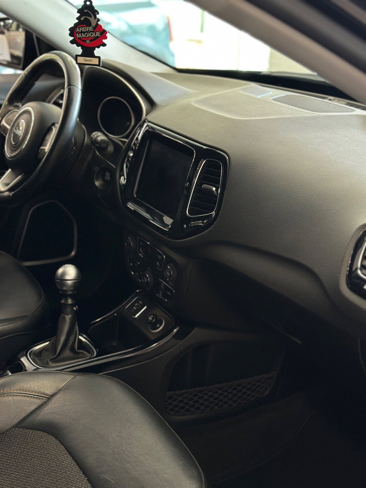 Jeep Compass 1.6 Multijet II 2WD Limited (11)