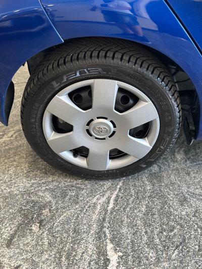 Toyota Aygo 1.0 12V VVT-i 5 porte (13)