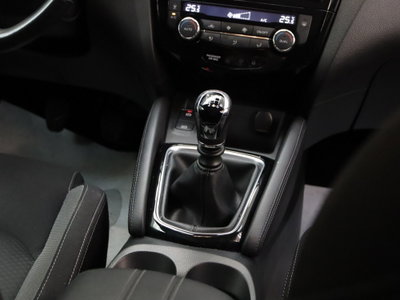 Nissan Qashqai 1.3 DIG-T 160 CV DCT N-Connecta (13)
