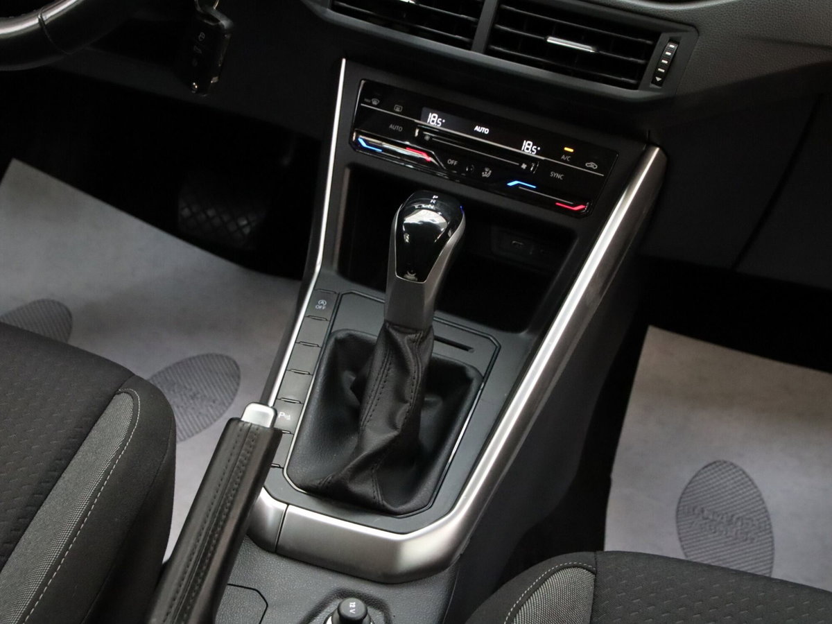 Volkswagen Polo 1.0 tsi Style 95cv dsg (16)