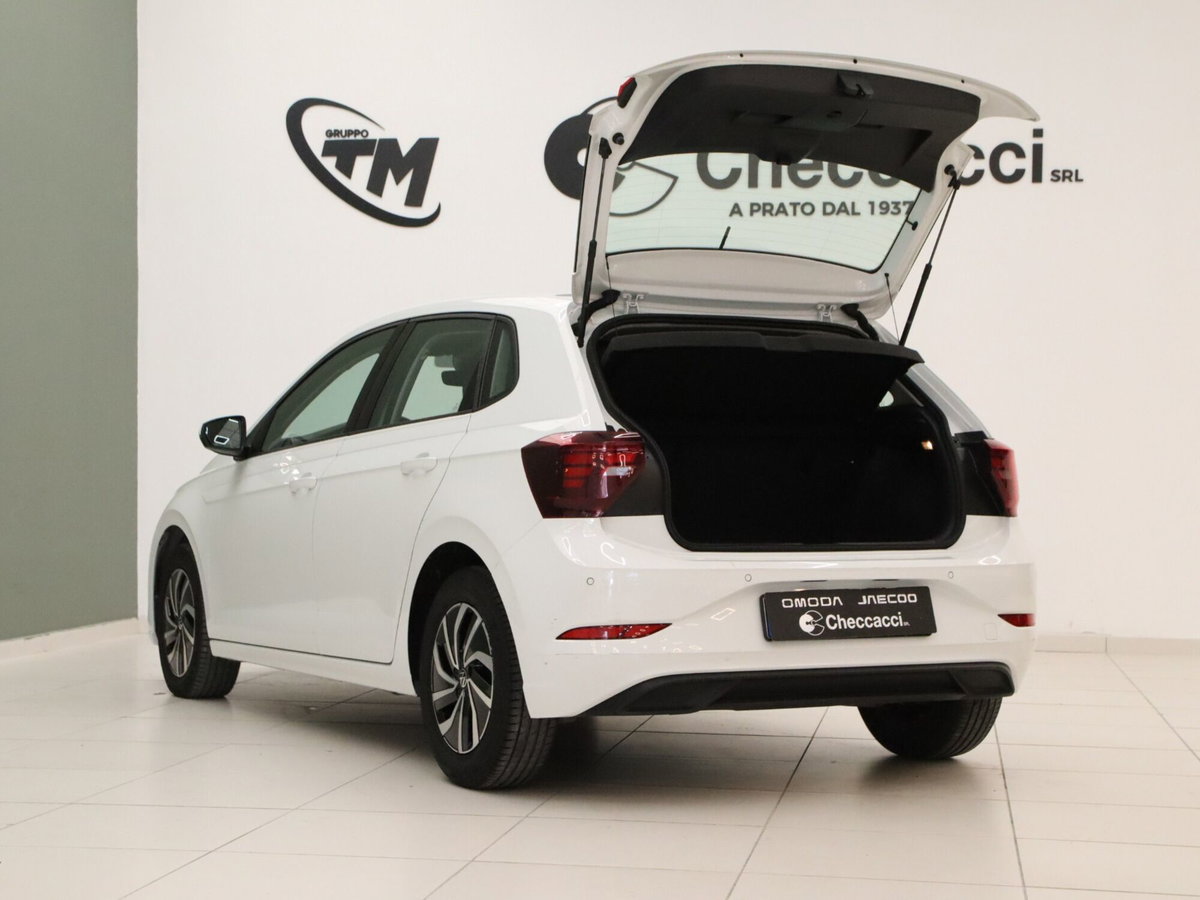 Volkswagen Polo 1.0 tsi Style 95cv dsg (7)