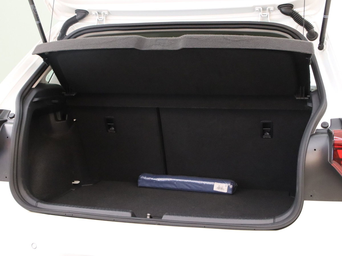 Volkswagen Polo 1.0 tsi Style 95cv dsg (8)