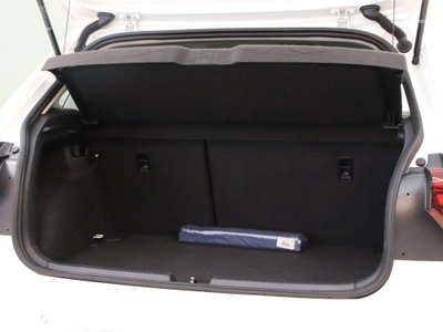 Volkswagen Polo 1.0 tsi Style 95cv dsg (8)