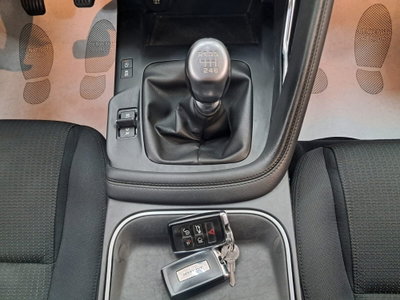 Jaguar E-Pace 2.0D 150 CV AWD R-Dynamic S (15)
