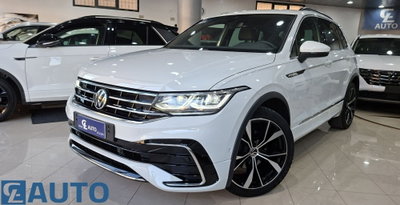 Volkswagen Tiguan 2.0 TDI 150 CV SCR DSG 4MOTION R-Line usata