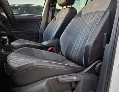 Volkswagen Tiguan 2.0 TDI 150 CV SCR DSG 4MOTION R-Line (16)
