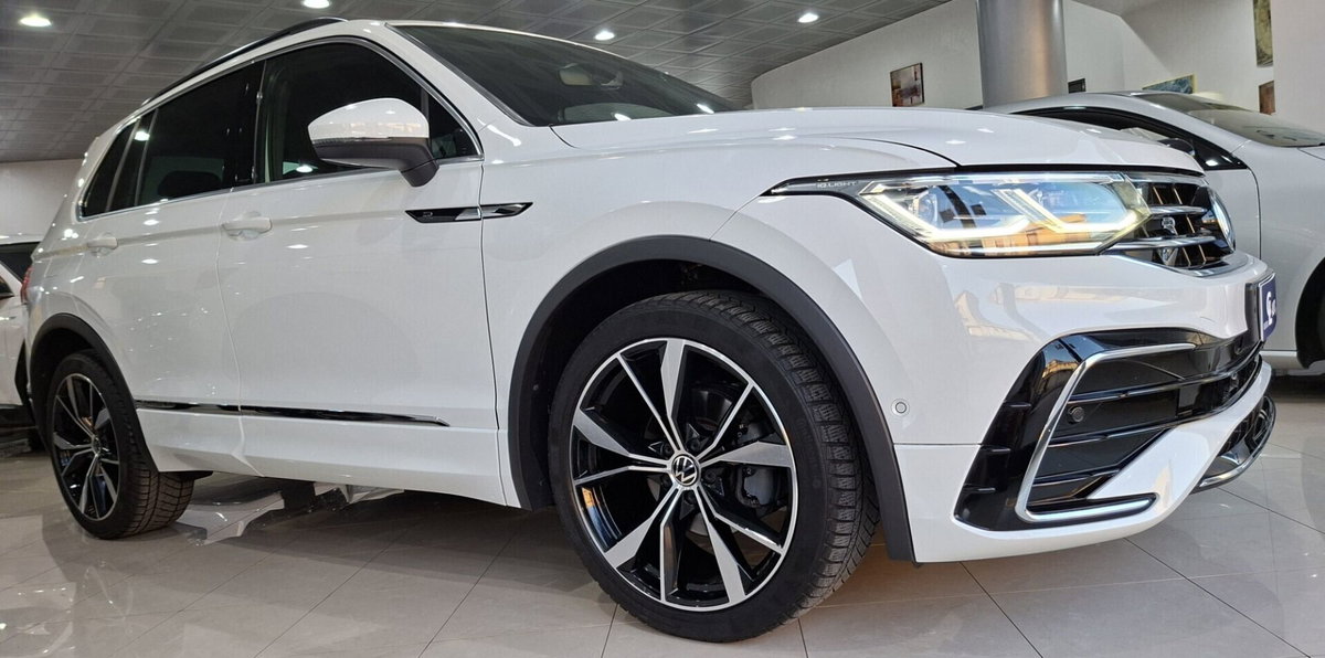 Volkswagen Tiguan 2.0 TDI 150 CV SCR DSG 4MOTION R-Line (4)