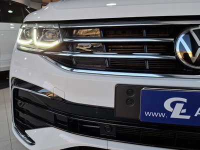 Volkswagen Tiguan 2.0 TDI 150 CV SCR DSG 4MOTION R-Line (5)