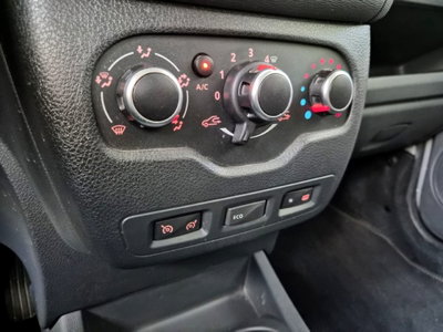 Dacia Lodgy 1.6 100CV Start&Stop GPL 5 posti Serie Speciale Brave (18)
