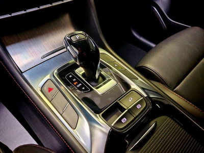 Mg HS HS 1.5T-GDI Luxury (16)