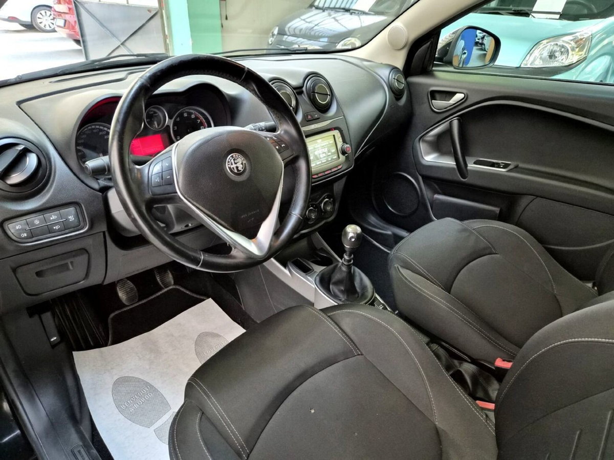 Alfa Romeo MiTo 1.4 78 CV 8V S&S Urban (10)