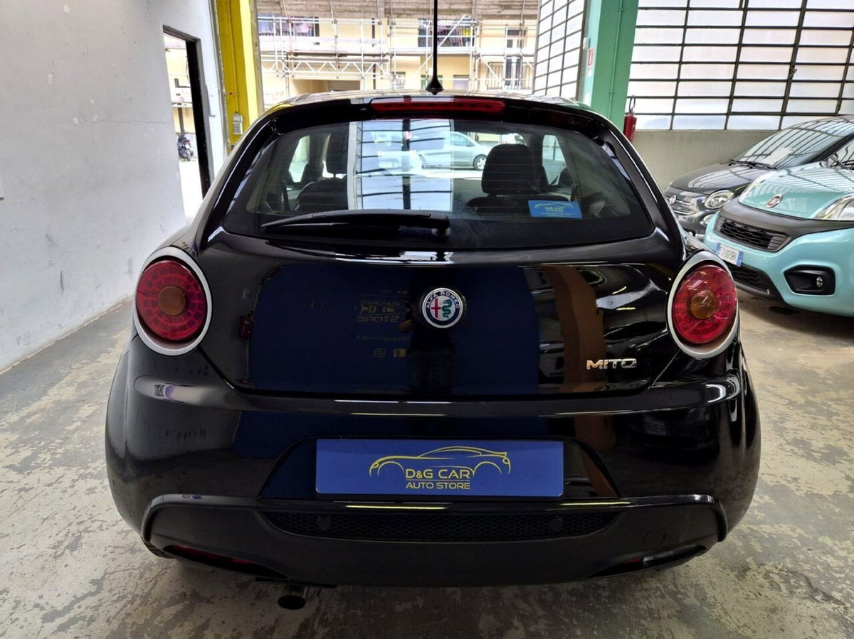 Alfa Romeo MiTo 1.4 78 CV 8V S&S Urban (5)