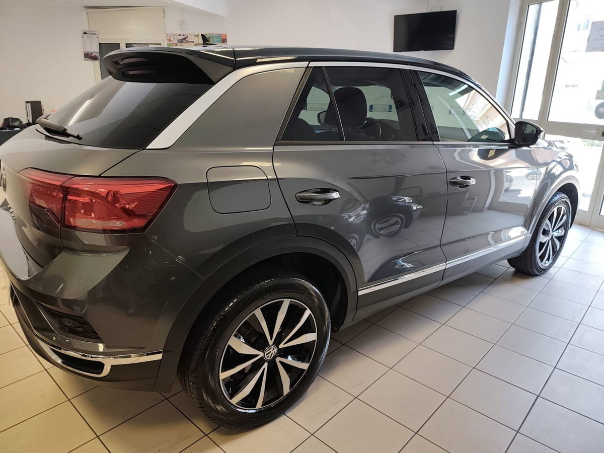 Volkswagen T-Roc 1.6 TDI SCR Advanced BlueMotion Technology (5)
