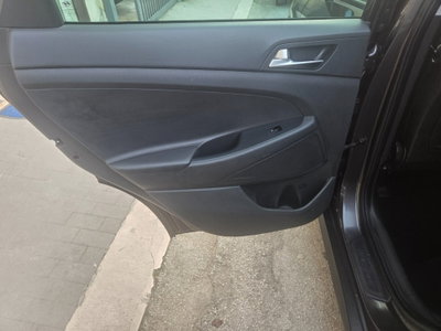 Hyundai Tucson 1.7 CRDi Comfort (15)