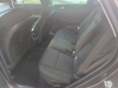 Hyundai Tucson 1.7 CRDi Comfort (17)