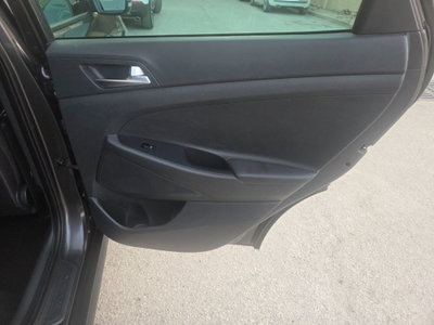 Hyundai Tucson 1.7 CRDi Comfort (18)