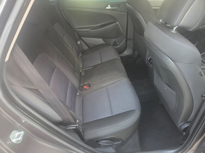 Hyundai Tucson 1.7 CRDi Comfort (19)