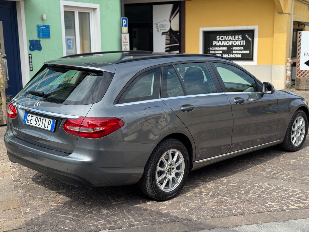 Mercedes-Benz Classe C Station Wagon 220 d Auto Business (6)