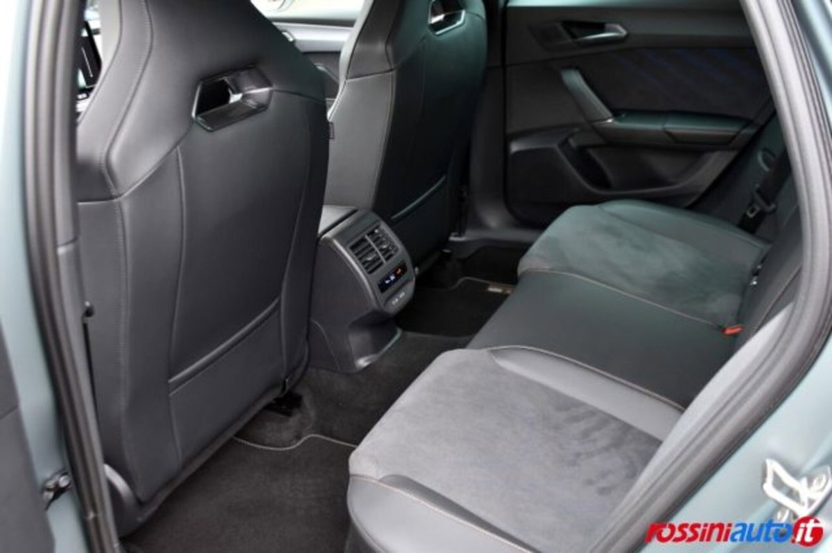 Cupra Leon 1.5 e-hybrid VZ Extreme 272cv dsg (12)