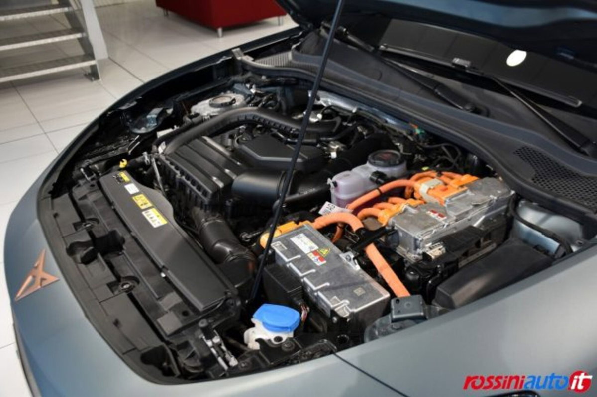 Cupra Leon 1.5 e-hybrid VZ Extreme 272cv dsg (15)