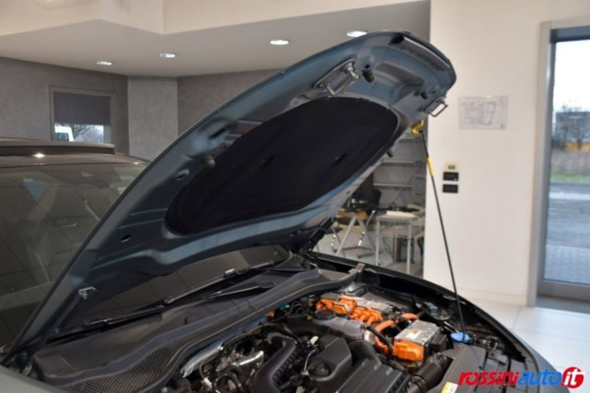 Cupra Leon 1.5 e-hybrid VZ Extreme 272cv dsg (19)