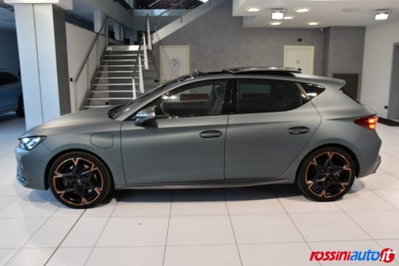 Cupra Leon 1.5 e-hybrid VZ Extreme 272cv dsg (2)